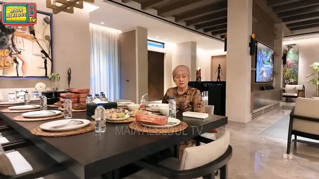 Potret Dapur dan Ruang Makan Rumah Maia Estianty