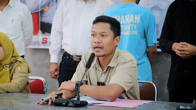 Konferensi pers kasus pencabulan anak yang dilakukan guru honorer SD di Pemalang, Jawa Tengah. (Foto: Liputan6.com/Polres Pemalang)