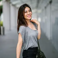 ilustrasi perempuan cantik/mentatdgt/Shutterstock