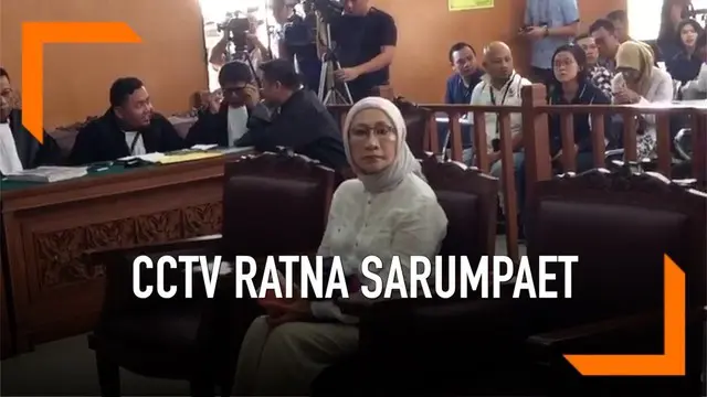 Ratna Sarumpaet kembali menjalani sidang kasus penyebaran hoaks. Jaksa memutar rekaman CCTV Ratna ketika mendatangi RS Bina Estetika.