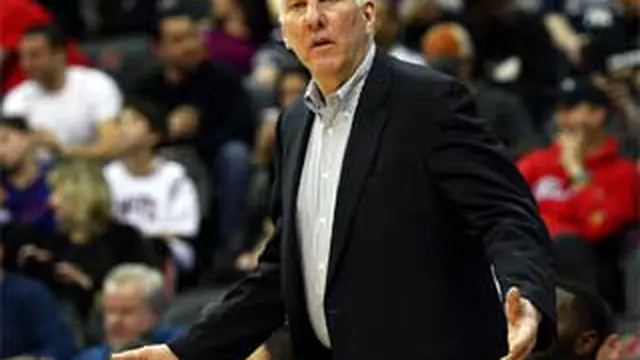 120502bgregg-popovich.jpg