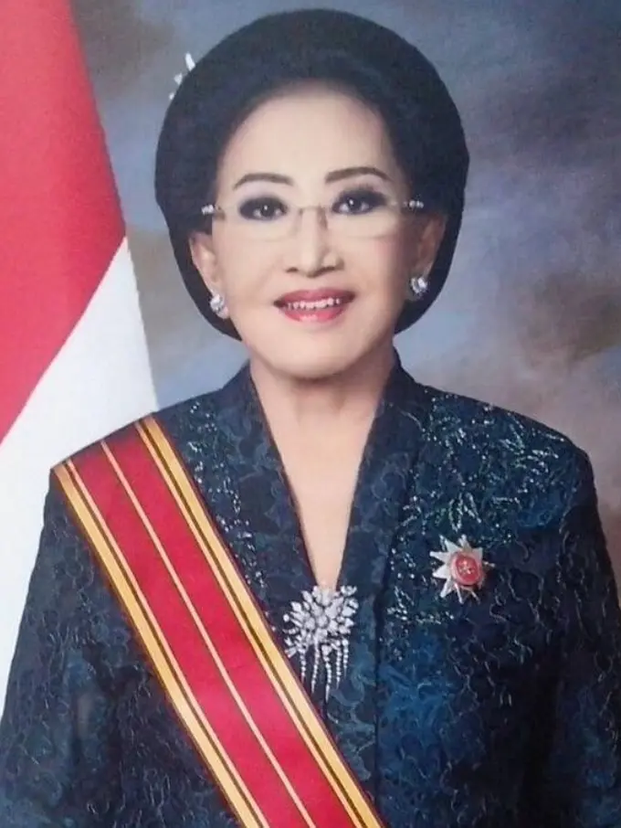 Potret Mooryati Soedibyo (Sumber: Instagram/mooryatisoedibyo)