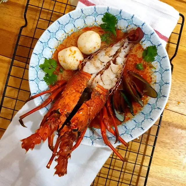 Tom Yum King