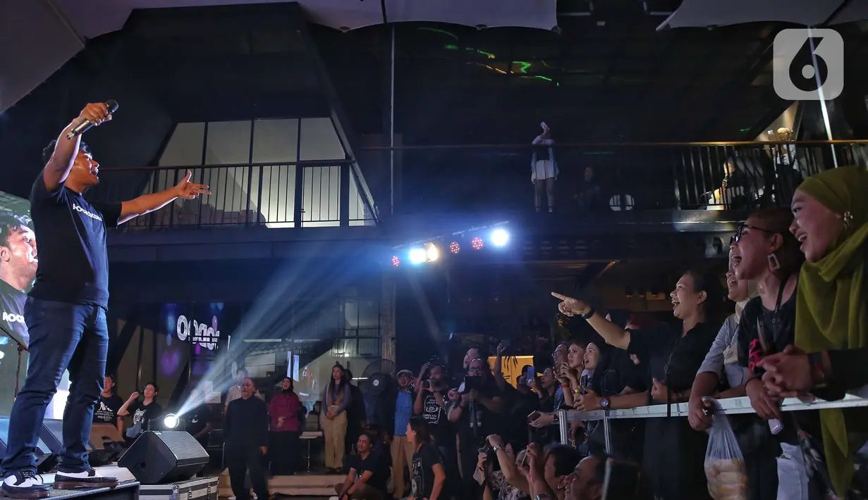 Festival musik All You Can Hear Gigs 2024 menjadi ajang berkumpul para penikmat musik lintas generasi. (Liputan6.com/Angga Yuniar)