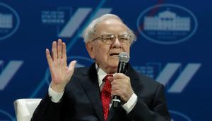 Miliarder atau Orang Terkaya Dunia Warren Buffet. Foto: Yuri Gripas/AFP