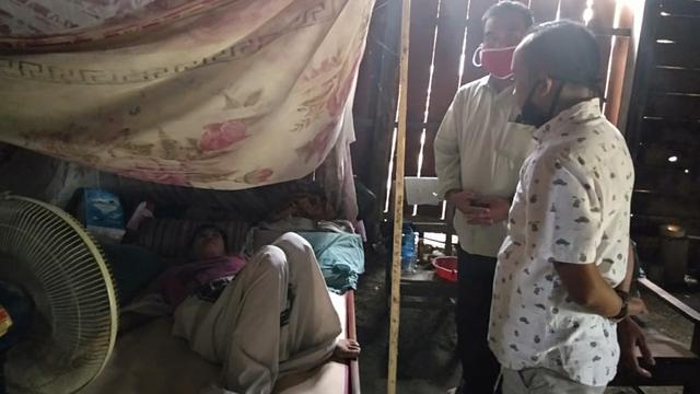 Kondisi keluarga Bambang dan istrinya Siswati (Liputan6.com/Wabup Blora/Ahmad Adirin)
