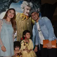 Nonton bareng keluarga, Giring Nidji tak masalahkan tokoh gay di film Beauty and the Beast. (Deki Prayoga/Bintang.com)