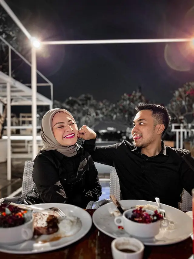 Nathalie Holscher dan Mantan Pacar