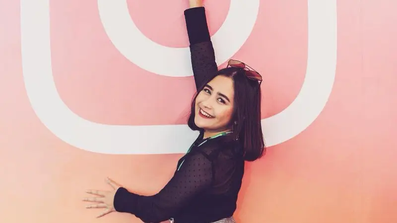 Prilly Latuconsina diketahui tengah berlibur ke Amerika Serikat (Instagram/ @prillylatuconsina96)