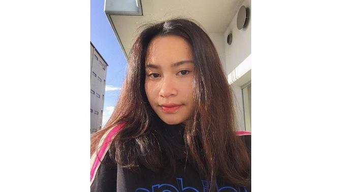 Jadi Ussy Film Virgo, Ini 6 Potret Terbaru Satine Zaneta Anak Abimana Aryasatya (sumber: Instagram.com/satinezaneta)