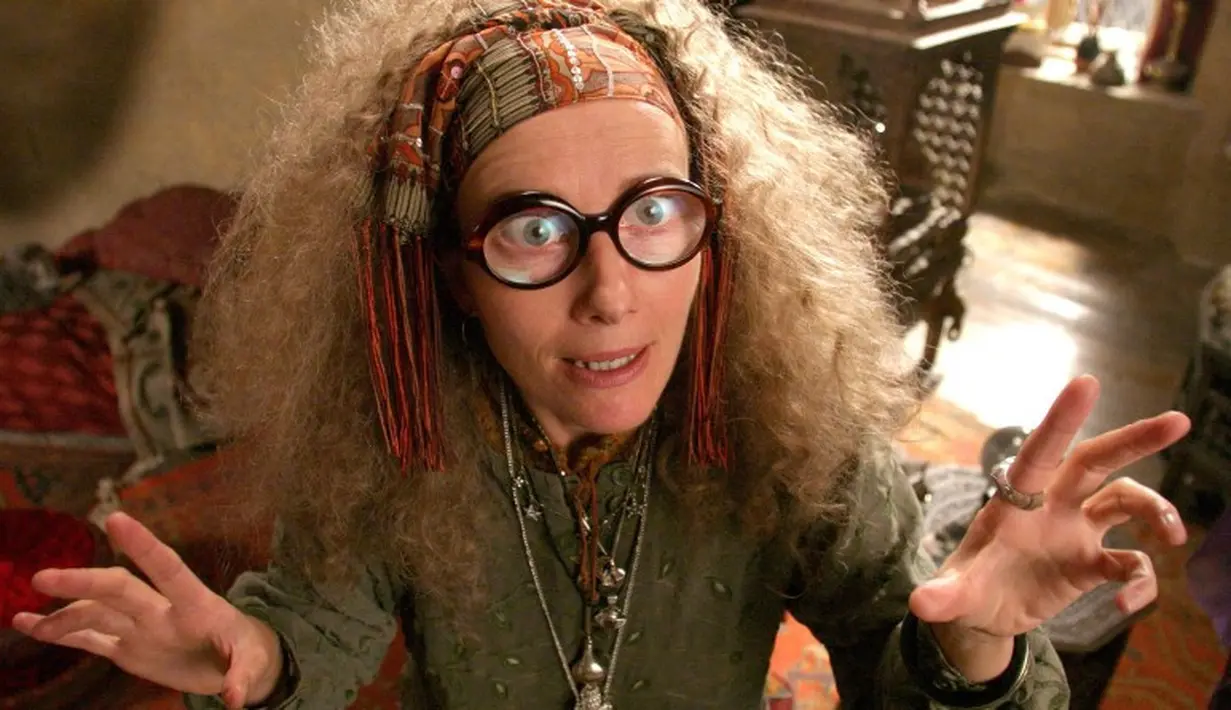 Bikin kamu berpikir, "kira-kira apa yang dilakukan sama penyihir lain selain Harry Potter ya?" (daily.swarthmore.edu)