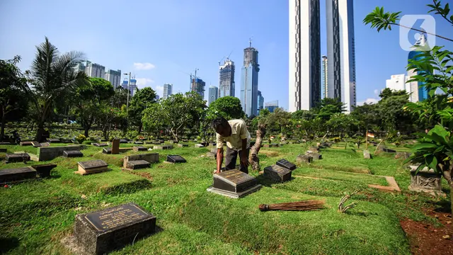 Pemprov DKI Jakarta Larang Ziarah Kubur saat Lebaran