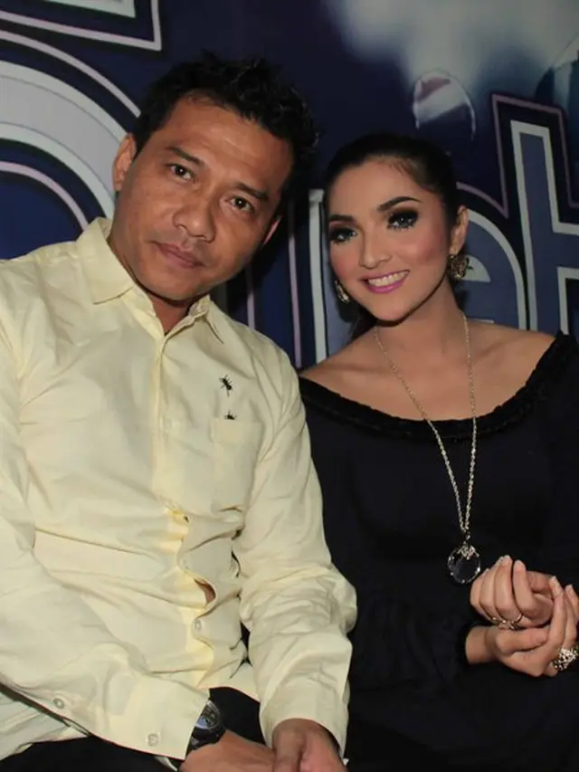 6 Potret Masa Pacaran Anang Hermansyah dan Ashanty, Mesra Sejak Dulu