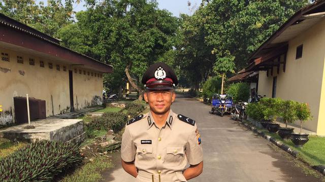 Awan Setho, kiper Bhayangkara FC. (Bola.com/Fahrizal Arnas)