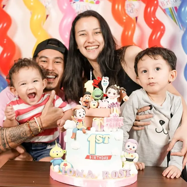 6 Momen Hangat Ulang Tahun Anak Kedua Fandy Christian dan Dahlia Poland, Sederhana