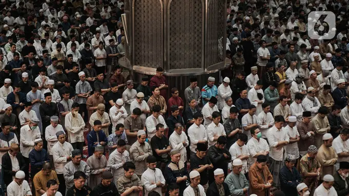 Malam 25 Ramadan, Ribuan Jamaah Khusyuk Menjemput Lailatul Qadar di Masjid Istiqlal