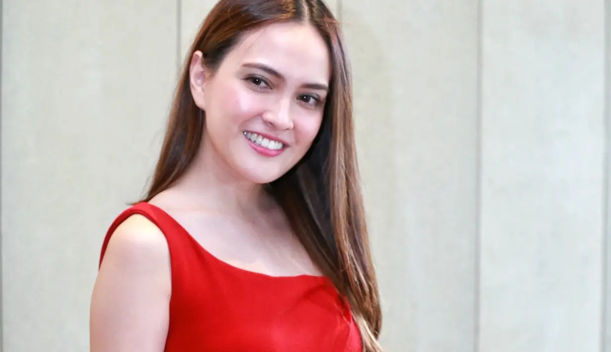 Rumah tangga pasangan Shandy Aulia dan David Herbowo memasuki usia lima tahun. Pahit getir rumah tangga pasangan ini pernah dirasakan. Begitu juga perselisihan diantara keduanya. (Adrian Putra/Bintang.com)