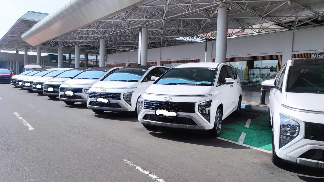 Hyundai Stargazer