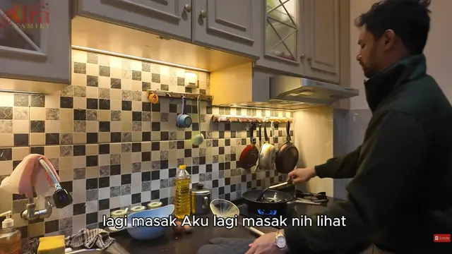 Potret Dapur Rumah Sederhana Lady Rara dan Aladull