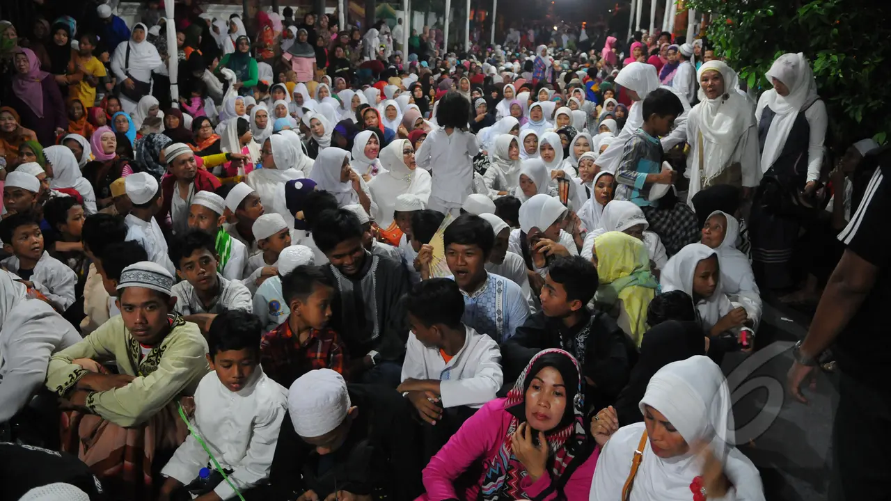 Tahlilan 7 Hari Wafatnya Olga Syaputra Dihadiri Ribuan Orang