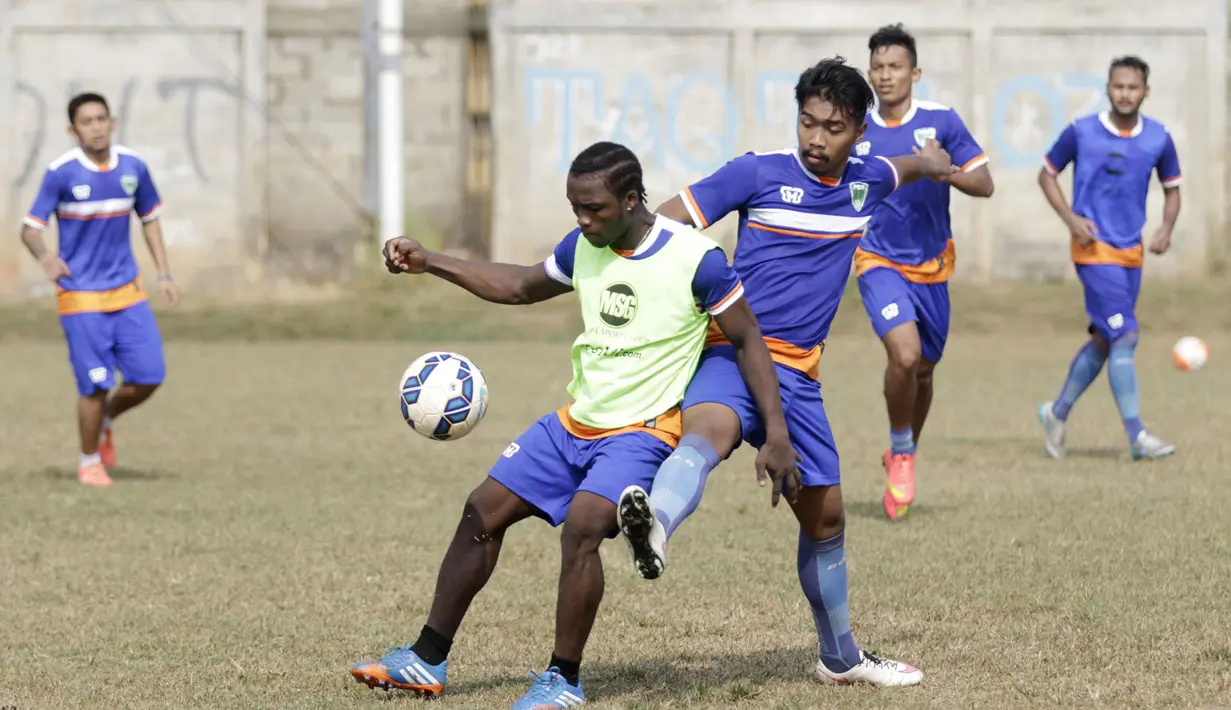 Posisi Ibrahim Coteh di Persib Bandung sepertinya dipersiapkan untuk menggantikan Makan Konate. (Bola.com/Vitalis Yogi Trisna)