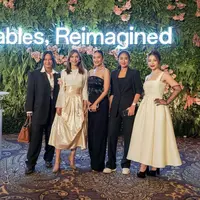 Sederet Selebritis Tampil Stylish saat Hadir di Peluncuran Smartphone Lipat. dok. [@nikitawillyofficial94]