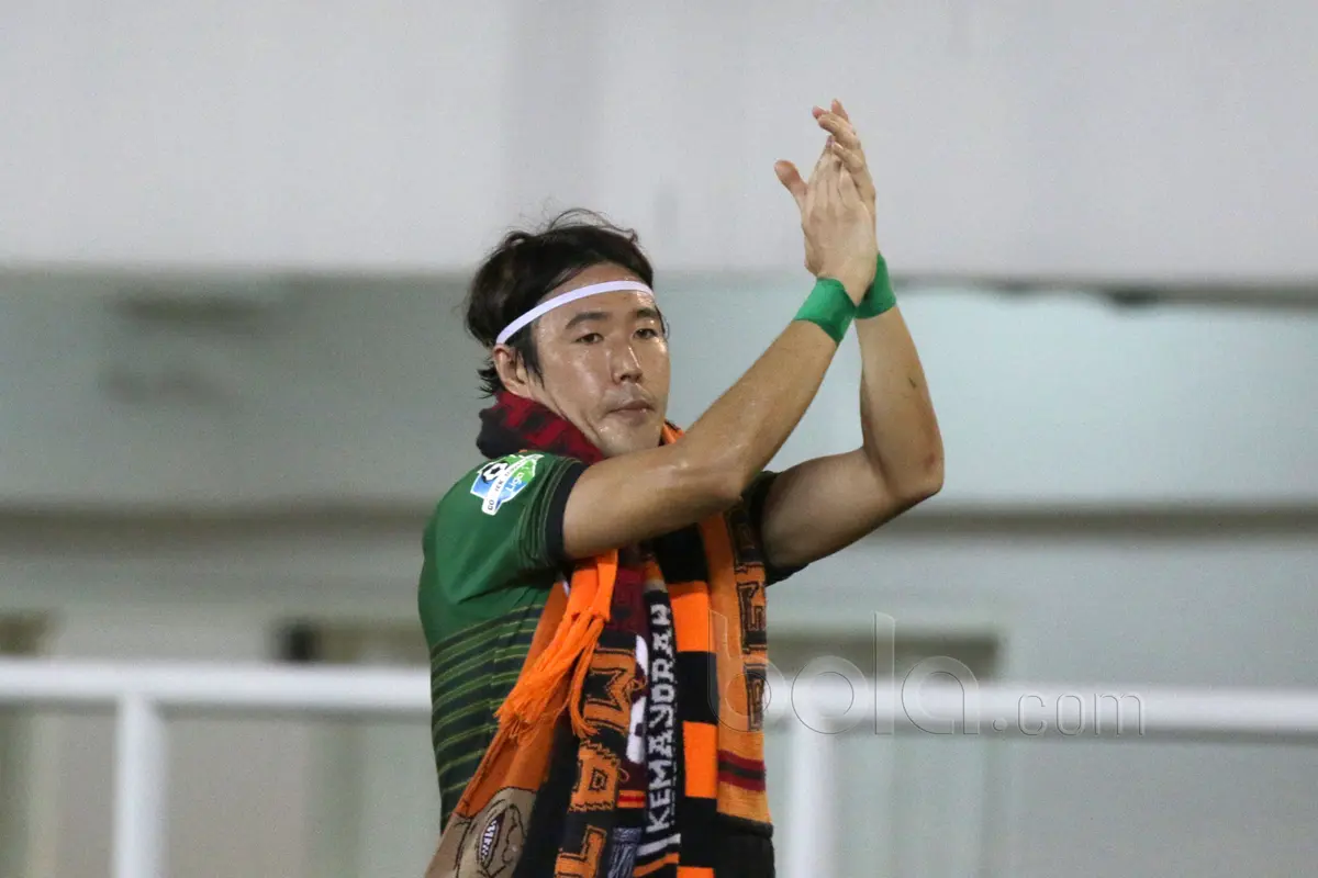 Persija, The Jakmania, Hong Soon-hak