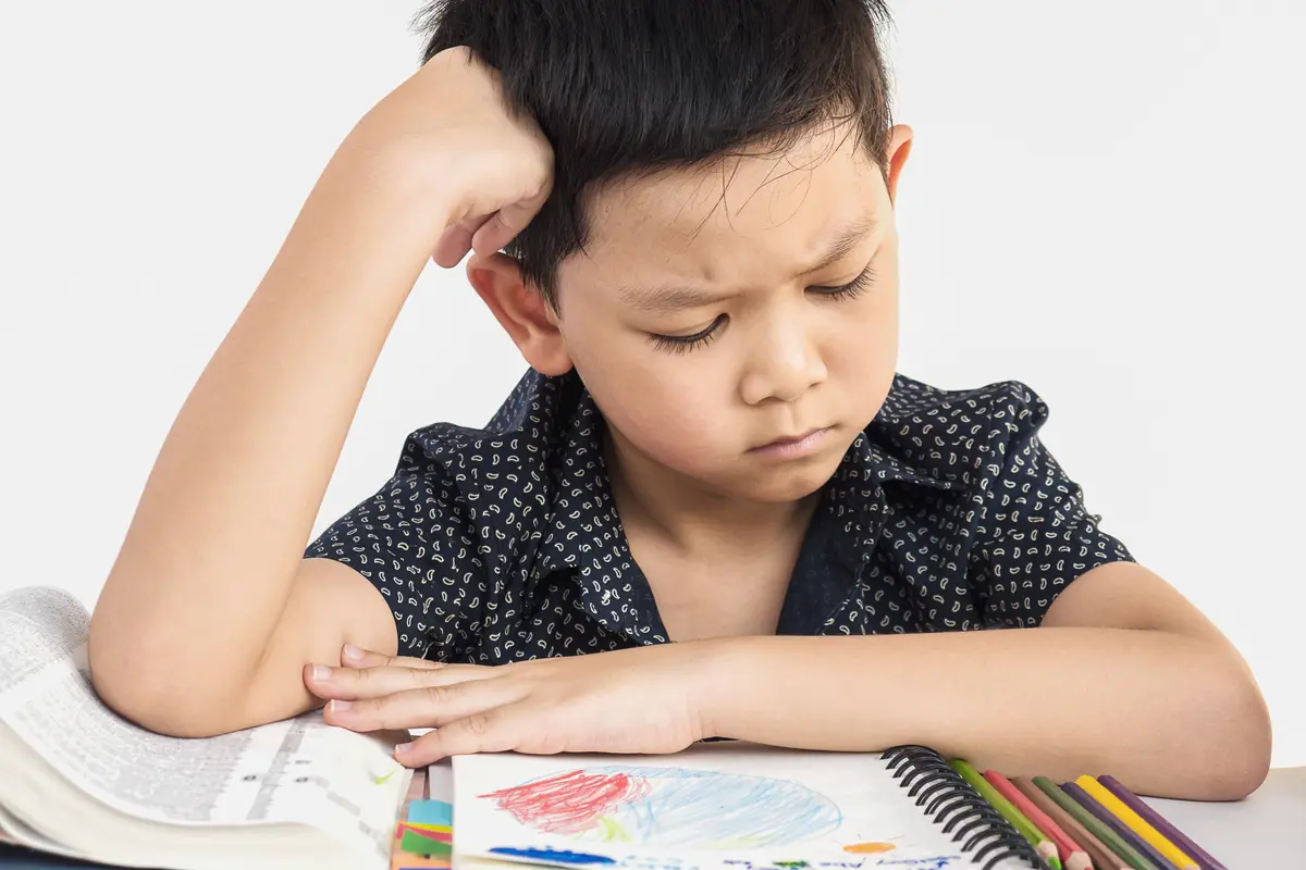 Tantrum Setelah Acara Ramai? Pahami Dulu Tanda Overstimulasi pada Anak [Dok/freepik.com]