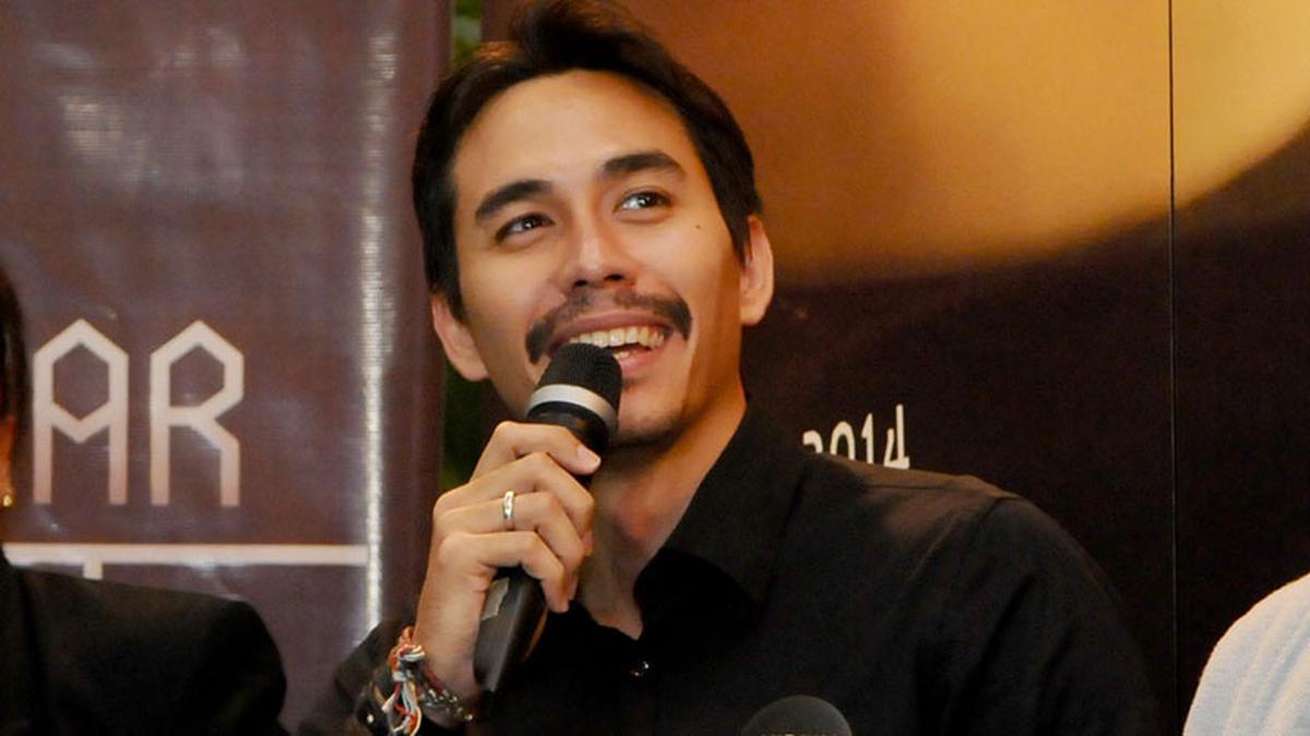 Demi Game Online, Darius Sinathrya Rogoh Puluhan Juta? - ShowBiz