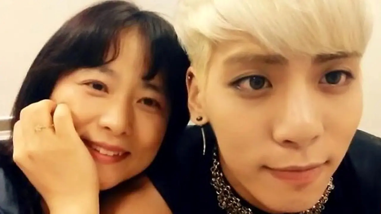 jonghyun-131028c.jpg