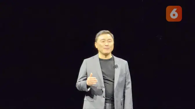 <p>President and Head of Mobile eXperience (MX) Business Samsung Electronics, TM Roh, saat peluncuran Samsung Galaxy S24 Series di SAP Center, di San Jose, California. Liputan6.com/Yuslianson</p>