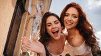Funny names to call your friends in contact. (Photo: lookstudio/Freepik)