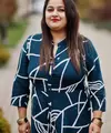 Model Tunik Batik untuk Orang Gemuk agar Terlihat Langsing (Credit: ASphotofamily/freepik)
