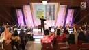 Motivator, Tung Desem Waringin saat memberikan motivasi kepada peserta EGTC 2018 Bandung di Graha Sanusi Hardjadinata, Universitas Padjajdaran, Bandung, Kamis (6/12). Tung Desem Waringin memberi motivasi percaya diri. (Liputan6.com/Helmi Fithriansyah)