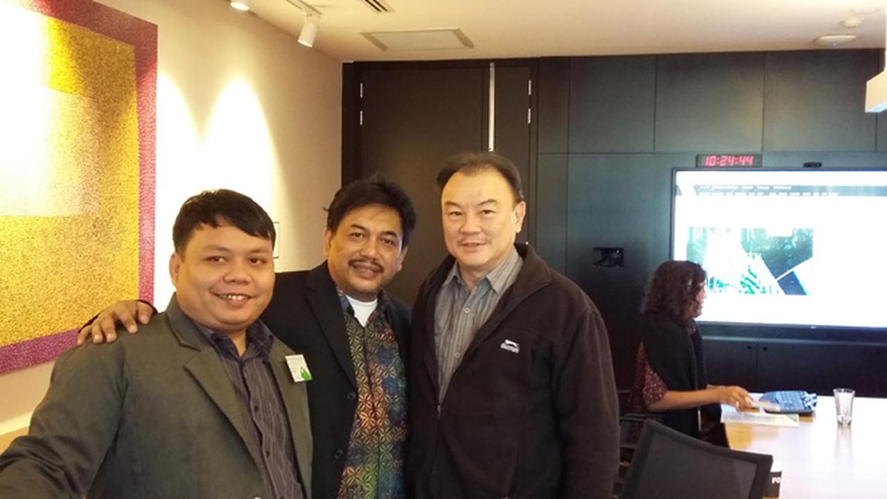 7 Jurnalis MIKTA Kunjungi Kantor Pusat SBS di Sydney