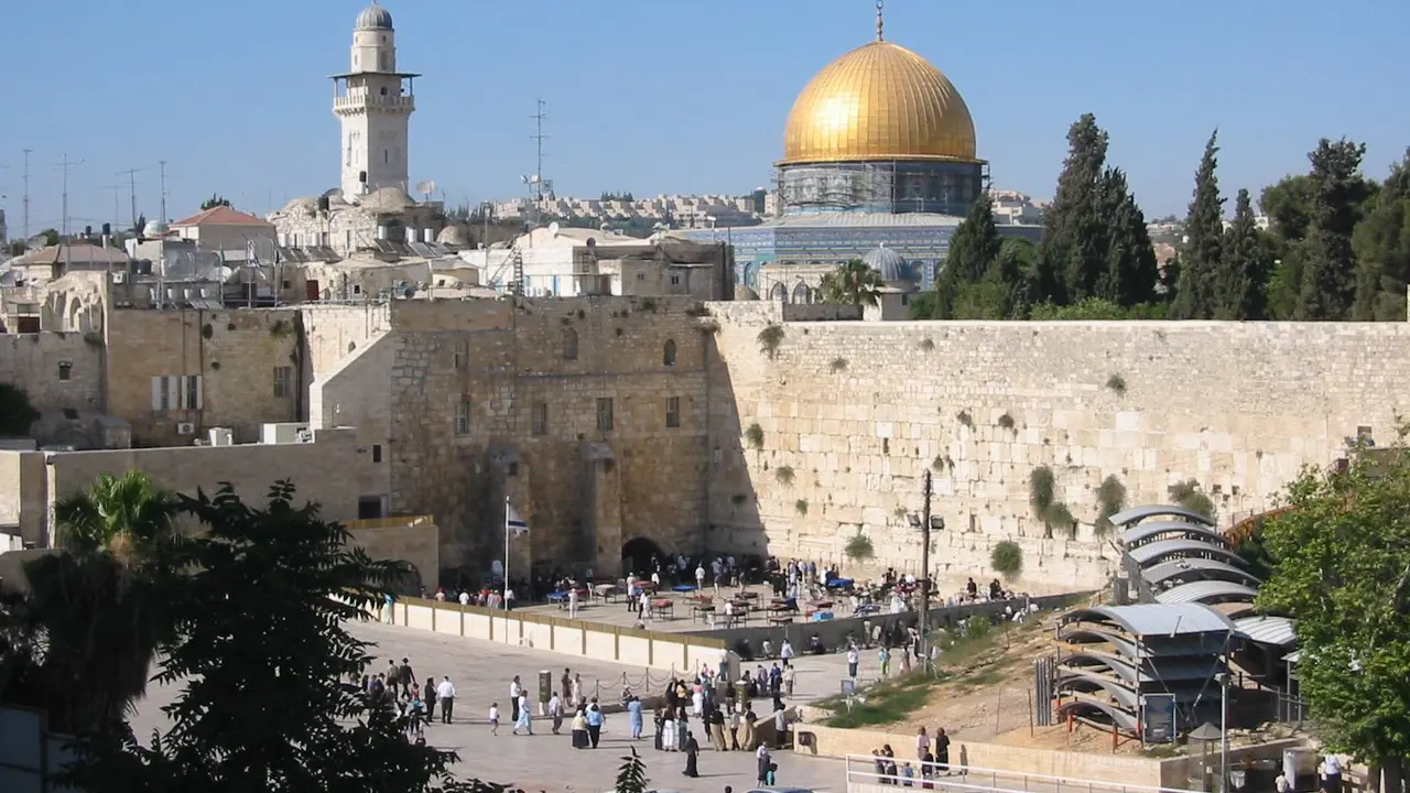 4 Tempat Indah Di Jerusalem yang Wajib Anda Kunjungi