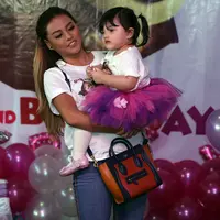 Ultah Arsy ke 2 di Rumah Yatim (Nurwahyunan/bintang.com)