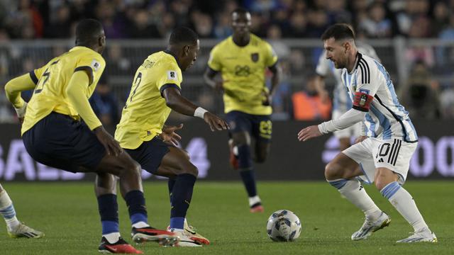 Foto: Aksi Messi Bersama Timnas Argentina di Kualifikasi Piala Dunia 2026, Cetak Gol Semata Wayang ke Gawang Ekuador