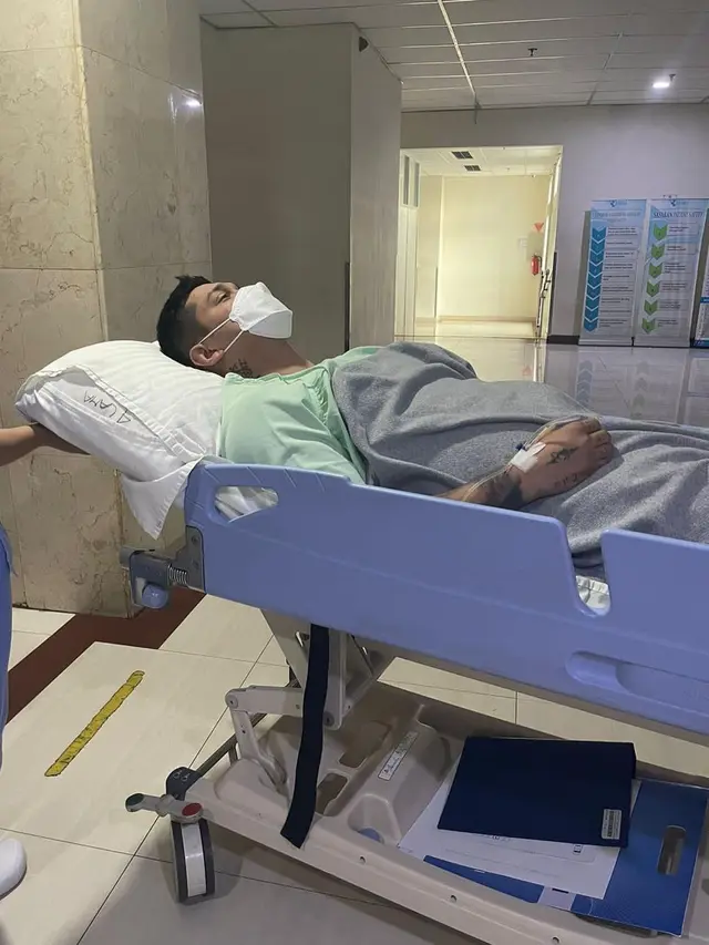Miller Khan jalani operasi lipoma (Foto: Instagram/@miller_khan)