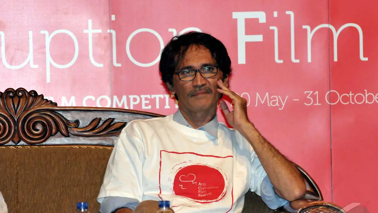 Alex Komang 