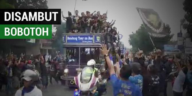 VIDEO: Persib U-19 Disambut Puluhan Ribu Bobotoh