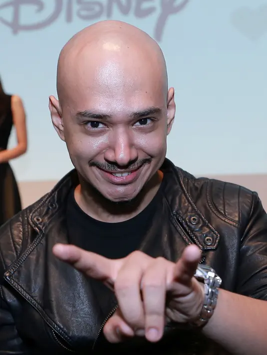 Seorang rocker muda tanah air, Husein Idol mengaku suka menonton film Little Mermaid, Disney. (Galih W. Satria/Bintang.com)