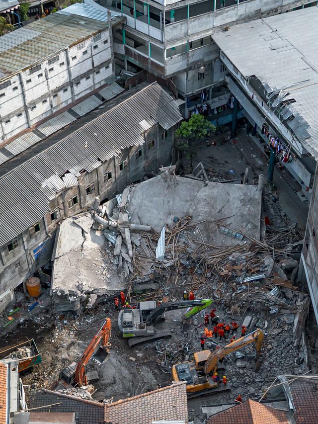 Pembersihan Puing Musala Al Khoziny Capai 80 Persen, Korban Meninggal Dunia Jadi 49 Orang