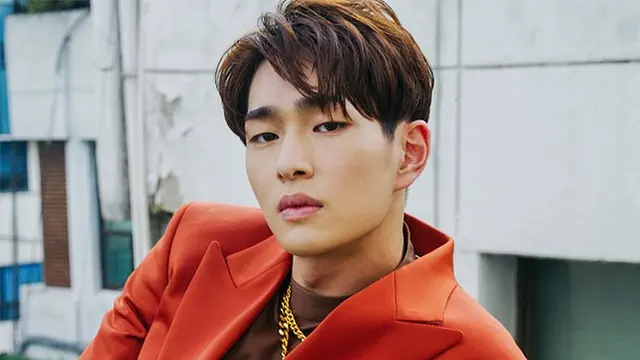 Onew SHINee 2018