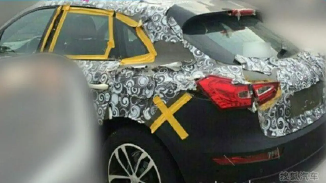 Porsche Macan KW Uji Jalan, Resmi Meluncur Tahun Depan? 