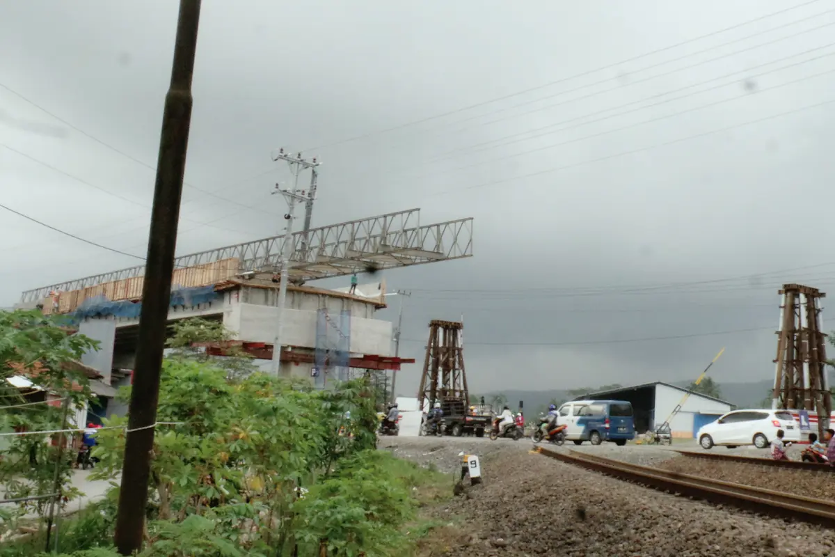 Fly Over Kretek, Brebes Molor dari Target Waktu