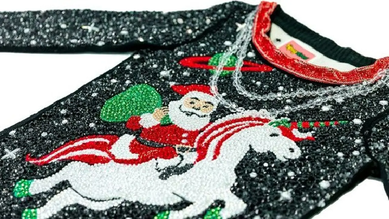 Sweater natal dari kristal