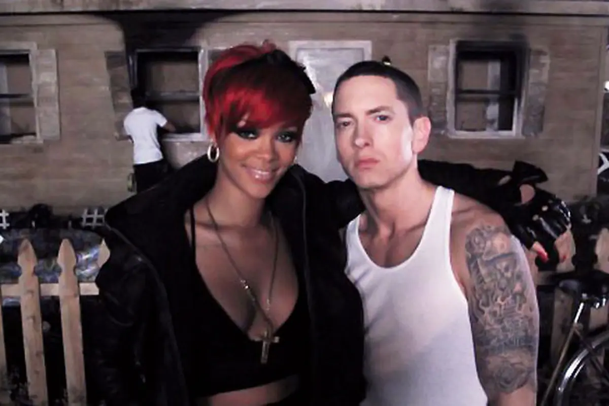 eminem-rihanna-131029b.jpg