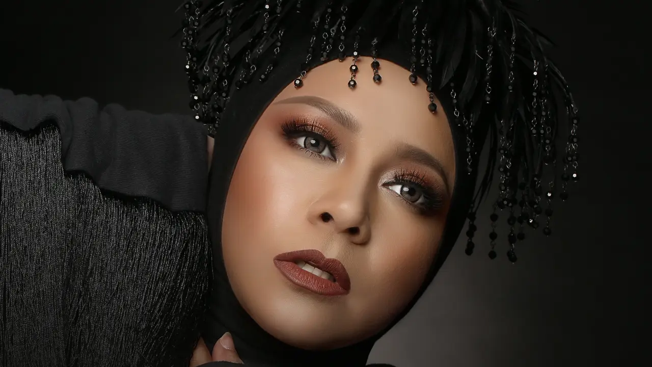 Melly Goeslaw