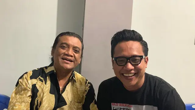 Tenar di Kalangan Milenial Berkat Acaranya, Ini 6 Potret Gofar Hilman dan Didi Kempot